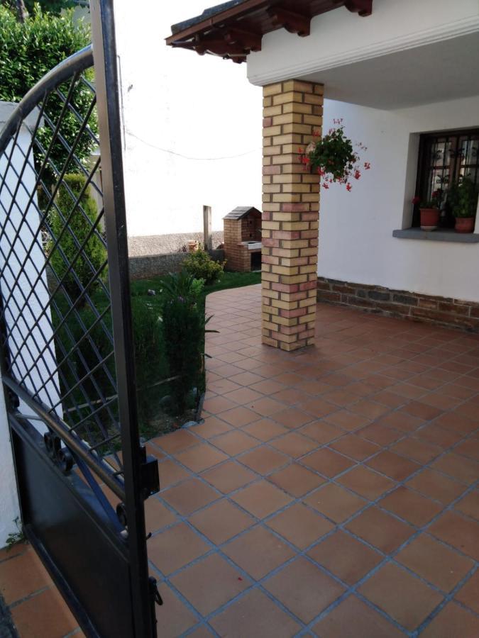 Apartamento Rural Casa Paco Con Jacuzzi Exterior Y Barbacoa Ainsa Bagian luar foto